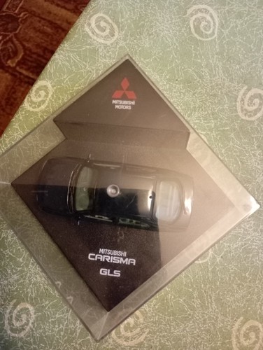 Mitsubishi carisma gls - ,